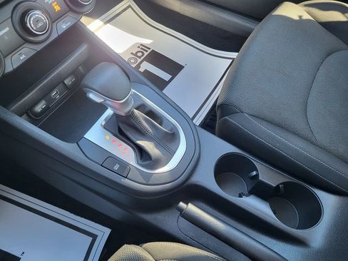 Used 2023 Kia Forte LXS image 17