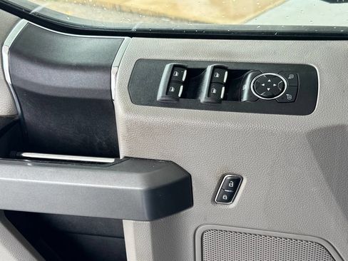 Used 2018 Ford F150 XLT RWD image 34