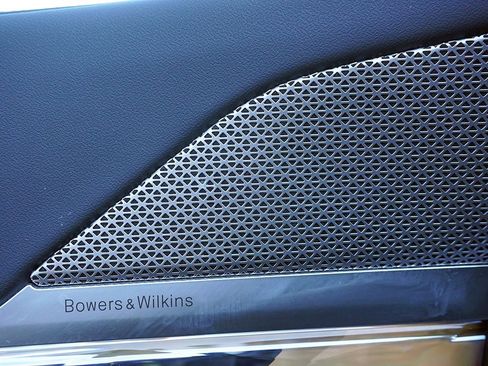 Used 2023 BMW 760i xDrive w/ Parking Assistance Package image 77