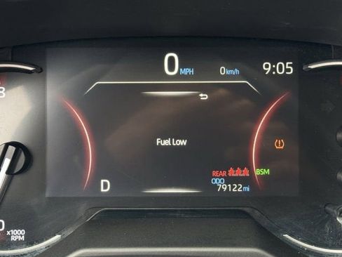 Used 2025 Toyota RAV4 XLE Premium image 15