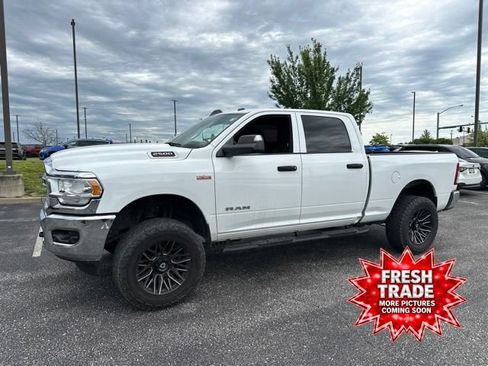 Used 2022 RAM 2500 Tradesman w/ Chrome Appearance Group AWD/4WD image 1