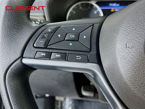 Used 2024 Nissan Altima 2.5 SV image 15