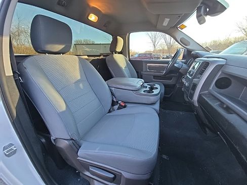 Used 2019 RAM 1500 Tradesman w/ Chrome Plus Package image 16