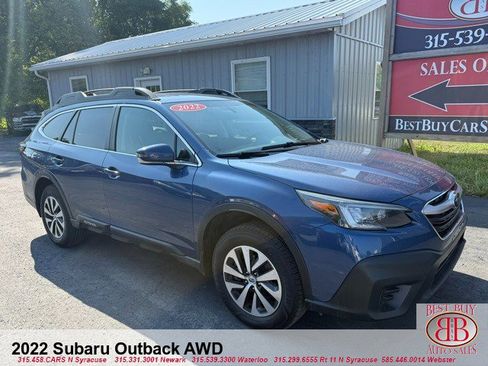 Used 2022 Subaru Outback Premium AWD/4WD image 1