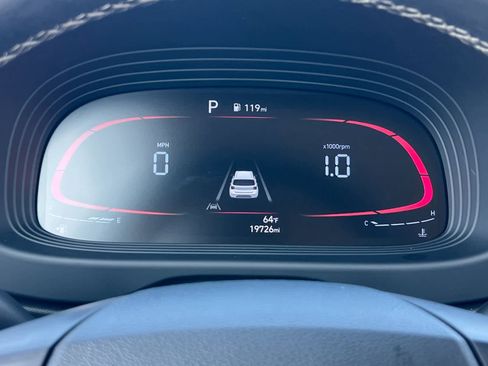 Certified 2023 Hyundai Venue Limited image 25