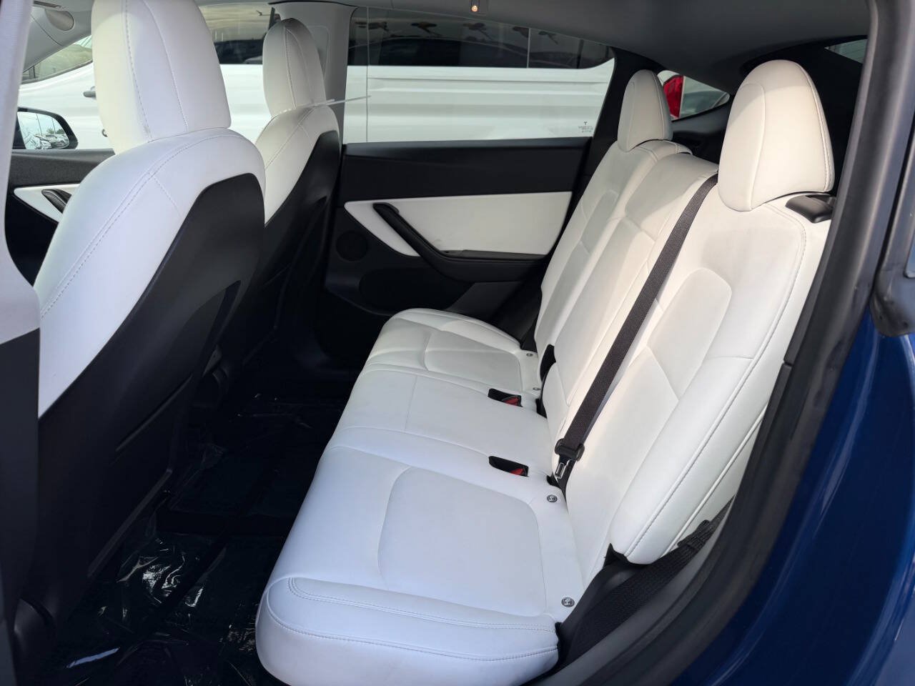 Used 2021 Tesla Model Y Long Range AWD/4WD image 29