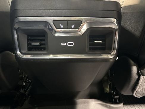 Used 2025 Chevrolet Silverado 2500 LTZ w/ LTZ Plus Package image 23