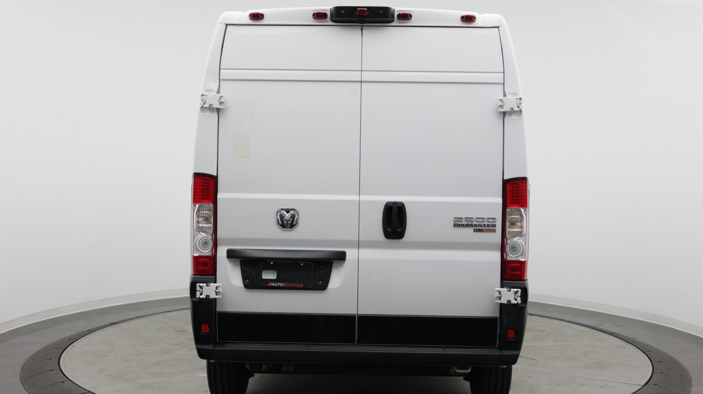 Used 2024 RAM ProMaster 2500 w/ Convenience Group FWD image 6