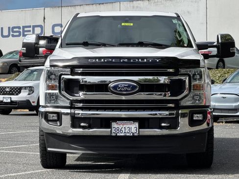 Certified 2022 Ford F250 XLT w/ XLT Premium Package AWD/4WD image 10