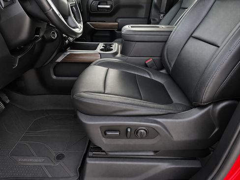 Used 2020 Chevrolet Silverado 1500 RST w/ All-Star Edition AWD/4WD image 19