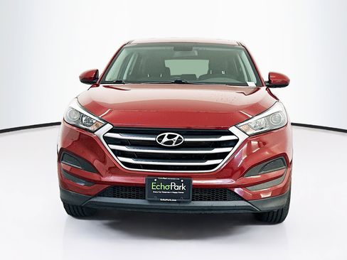 Used 2018 Hyundai Tucson SE AWD/4WD image 2