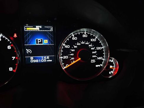 Used 2014 Subaru Outback 2.5i Limited AWD/4WD image 24