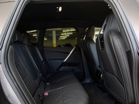 Used 2026 BMW iX xDrive45 w/ Premium Package image 25