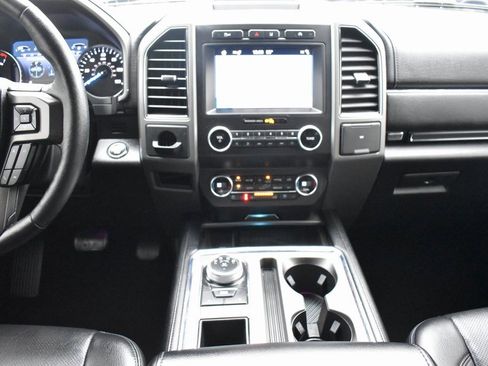 Used 2019 Ford Expedition XLT w/ Equipment Group 202A image 15