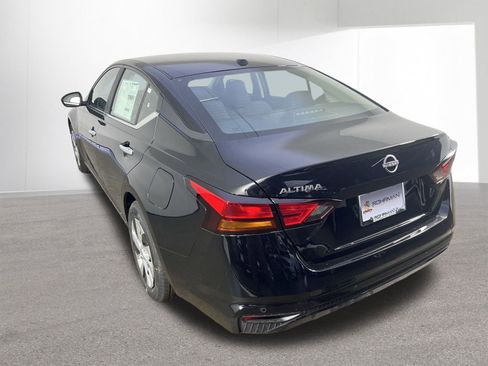 New 2025 Nissan Altima 2.5 S image 30