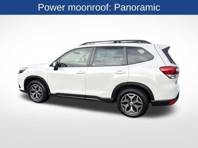 Used 2023 Subaru Forester Premium AWD/4WD image 6