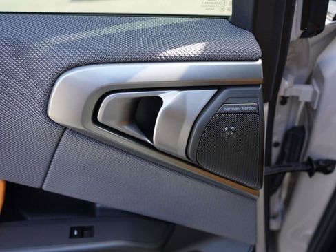 New 2026 BMW X3 xDrive30 w/ Premium Package image 11