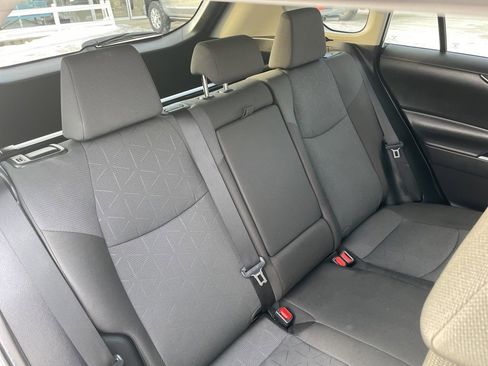 Used 2025 Toyota RAV4 XLE image 19