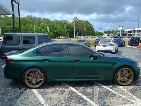 Used 2018 BMW M5 image 7