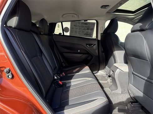 New 2025 Subaru Crosstrek 2.5i Limited w/ Popular Package #3A image 16