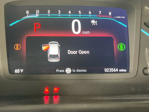 Used 2023 Honda Odyssey Touring image 12