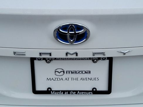 Used 2023 Toyota Camry LE image 7