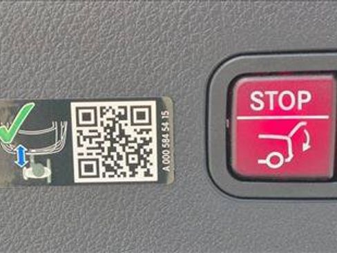 Used 2023 Mercedes-Benz EQS 580 4MATIC Sedan image 18