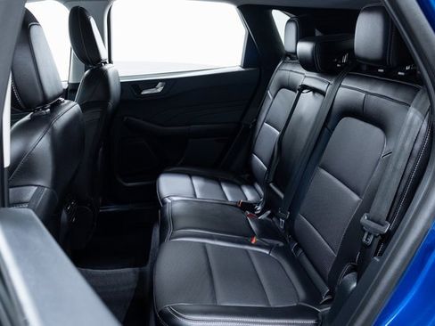 Used 2022 Ford Escape SEL w/ Technology Package image 21