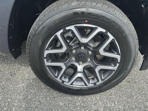 New 2026 RAM 1500 Laramie w/ Laramie Preferred Package image 4