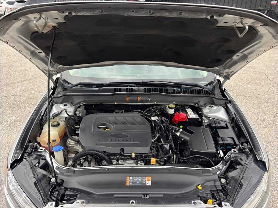 Used 2018 Ford Fusion SE w/ Equipment Group 201A FWD image 40