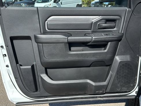 New 2026 RAM 3500 Tradesman image 15