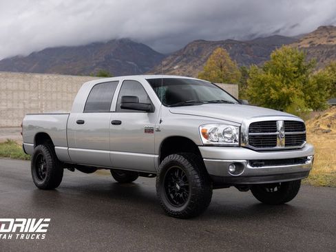 Used 2009 Dodge Ram 2500 Truck SLT w/ Popular Equipment Group image 35