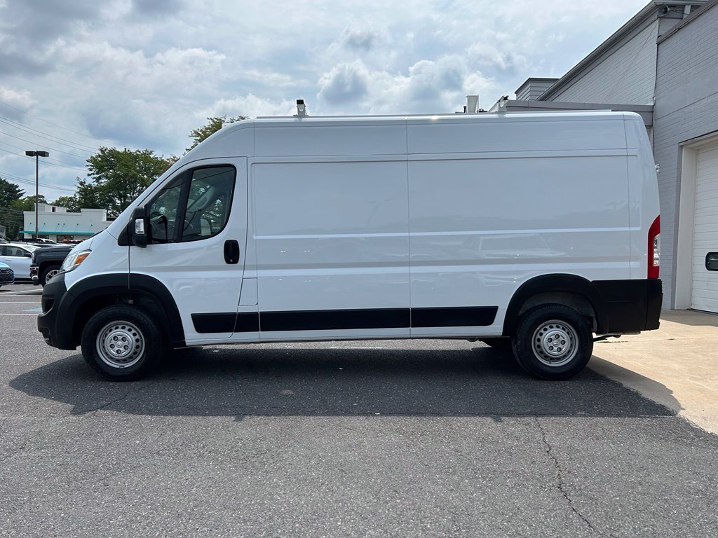 Used 2024 RAM ProMaster 2500 FWD image 4