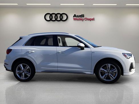 Used 2024 Audi Q3 2.0T Premium Plus image 6