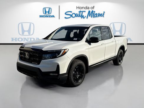 New 2026 Honda Ridgeline Black Edition image 3