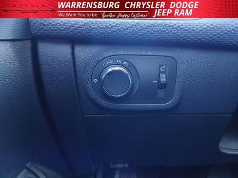 Used 2017 Chevrolet Cruze LS image 27