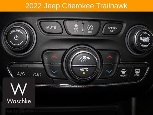 Used 2022 Jeep Cherokee Trailhawk image 33