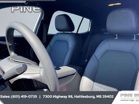 New 2026 Buick Envista Preferred FWD image 18