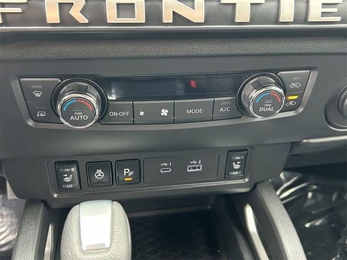 New 2025 Nissan Frontier SV w/ SV Convenience Package image 19
