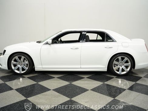 Used 2012 Chrysler 300 SRT8 w/ 19-Premium Speaker Group image 2