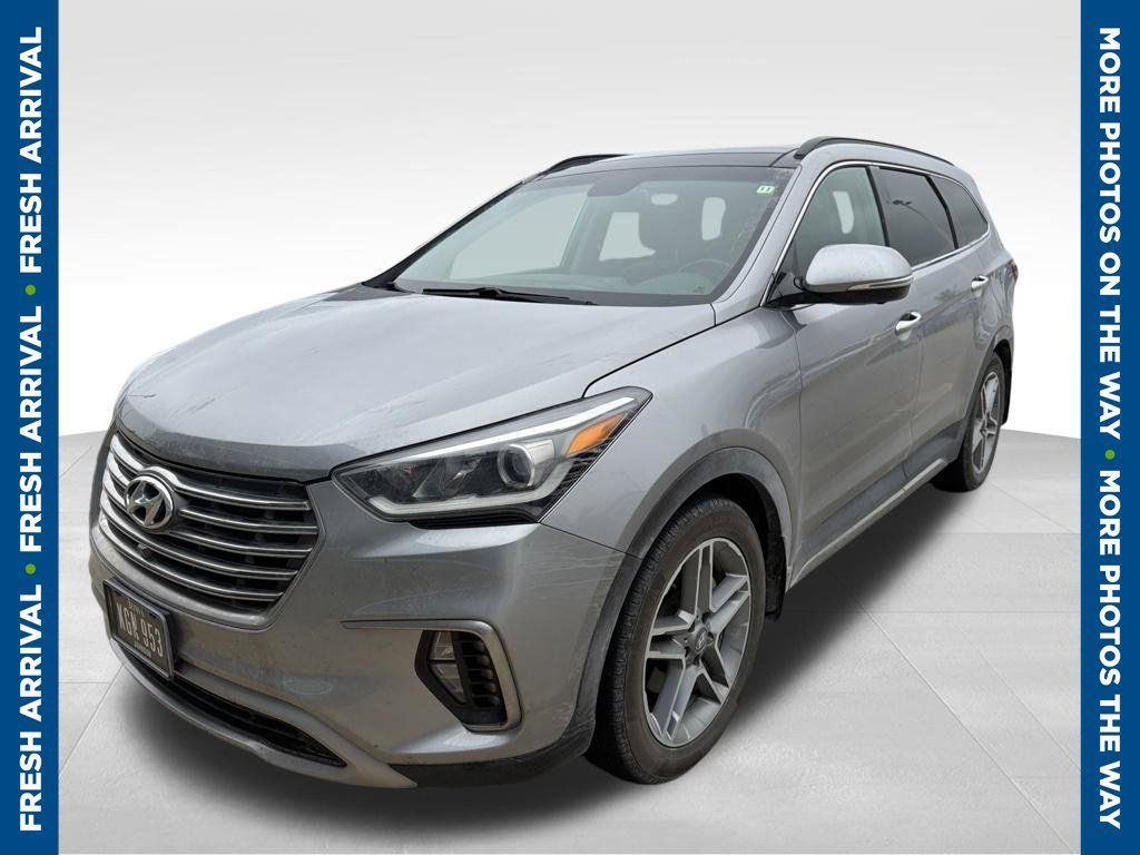 Used 2017 Hyundai Santa Fe Limited AWD/4WD image 1