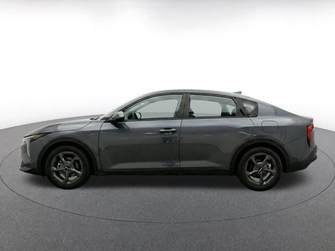Used 2025 Kia K4 FWD image 4