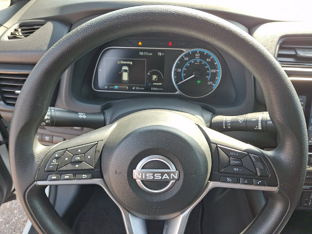 Used 2025 Nissan Leaf S FWD image 4