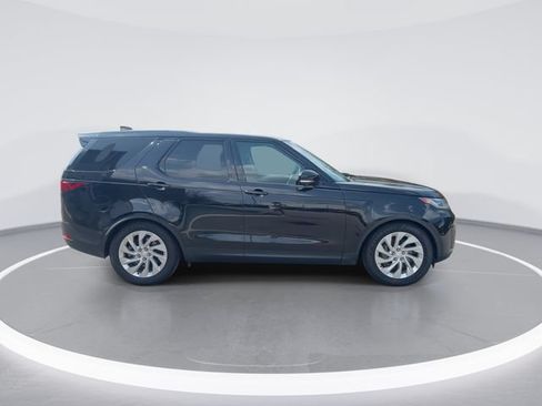 Used 2024 Land Rover Discovery S AWD/4WD image 9