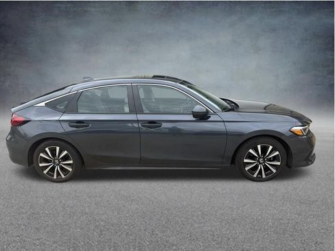 Used 2024 Honda Civic EX-L image 4
