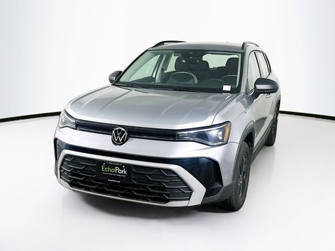 Used 2025 Volkswagen Taos S FWD image 3