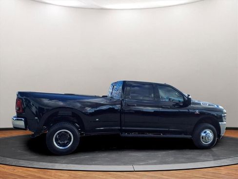 New 2026 RAM 3500 Tradesman AWD/4WD image 14