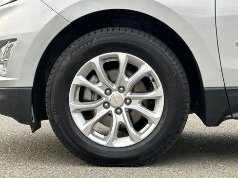 Used 2021 Chevrolet Equinox LT image 32