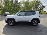 Used 2015 Jeep Renegade Latitude image 4