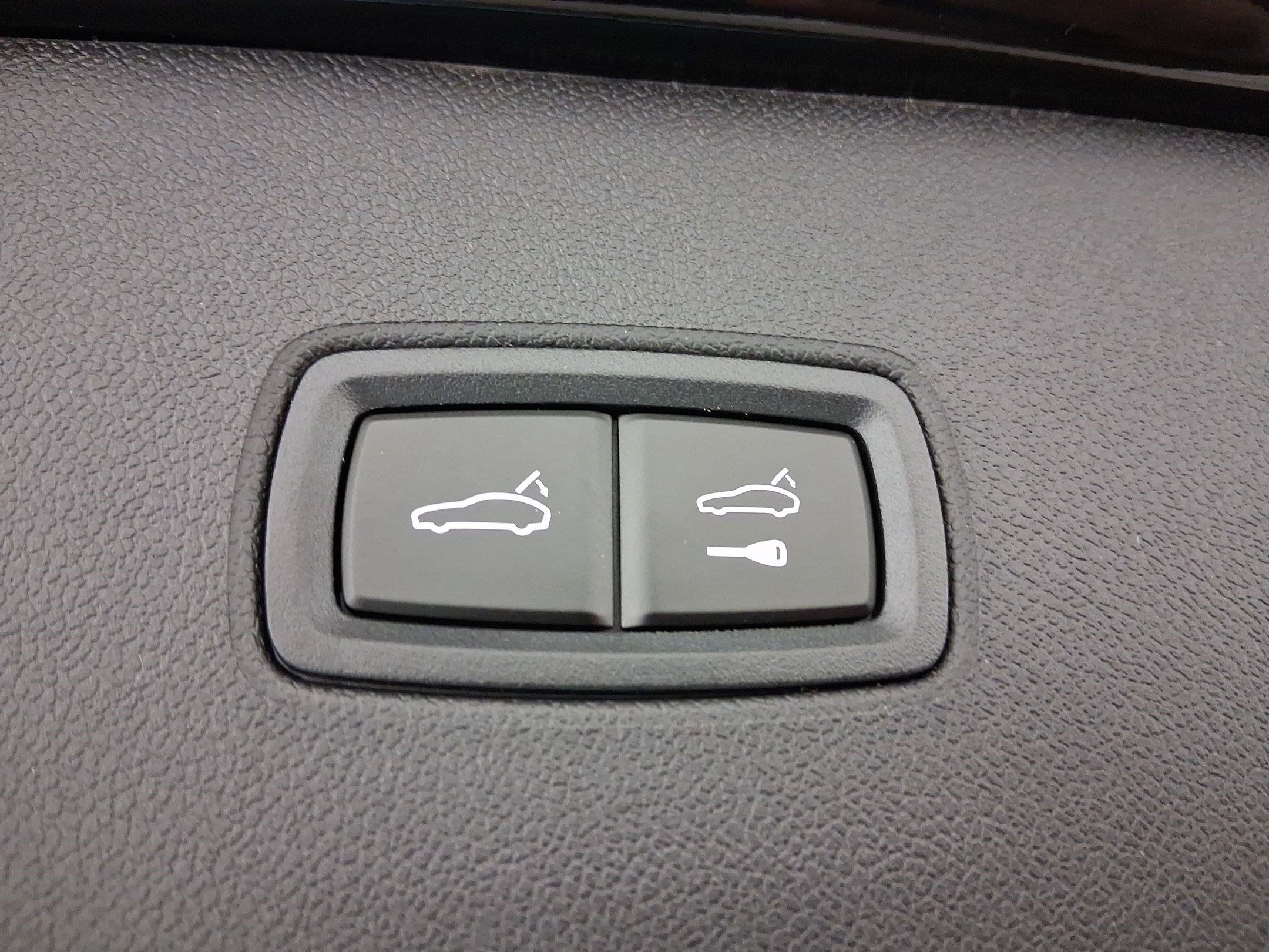 Used 2026 Porsche Cayenne S AWD/4WD image 33